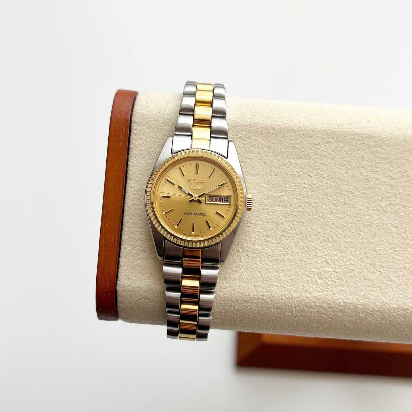 Seiko RARE TwoTone Mechanical Vintage Womens Watch, Boxed, 16cm