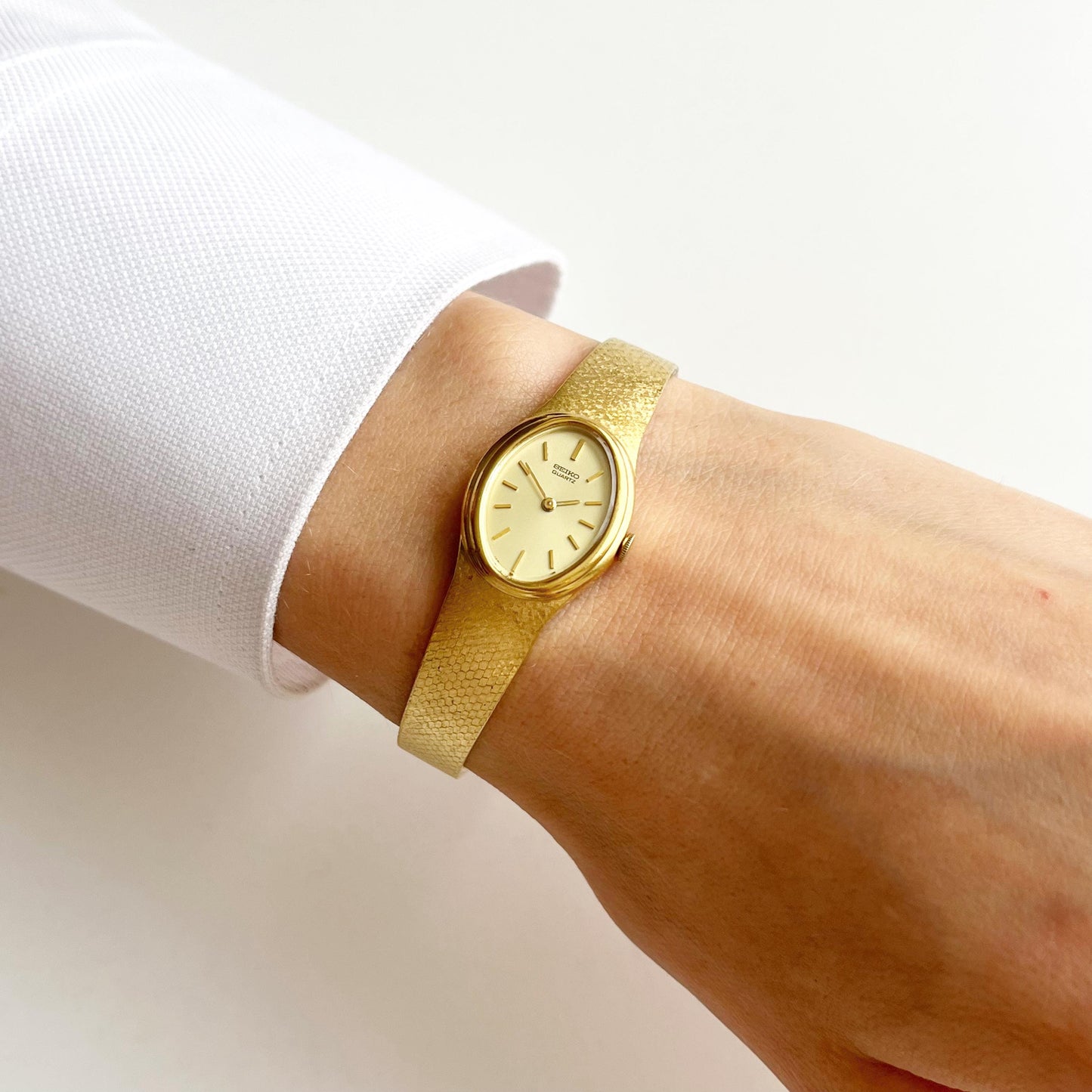 Seiko Vintage Gold Womens Watch, Boxed, Gift for Her, 16.5cm