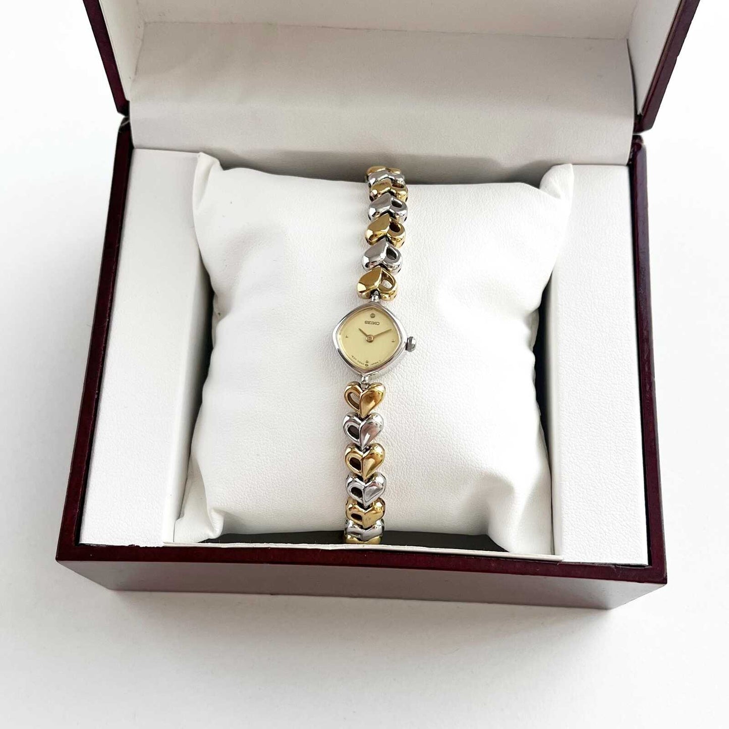 Seiko Vintage TwoTone Hart Womens Watch, Boxed, Gift for Her, 16cm