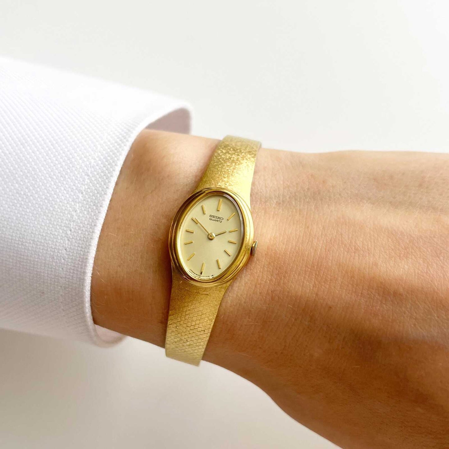 Seiko Vintage Gold Womens Watch, Boxed, Gift for Her, 16.5cm