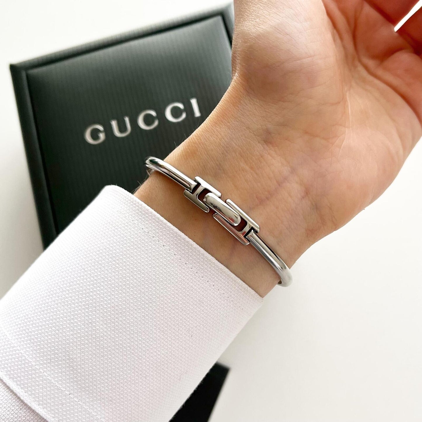 Gucci Black Dial Square Women's Watch, Full Set- 16.5cm - 17cm