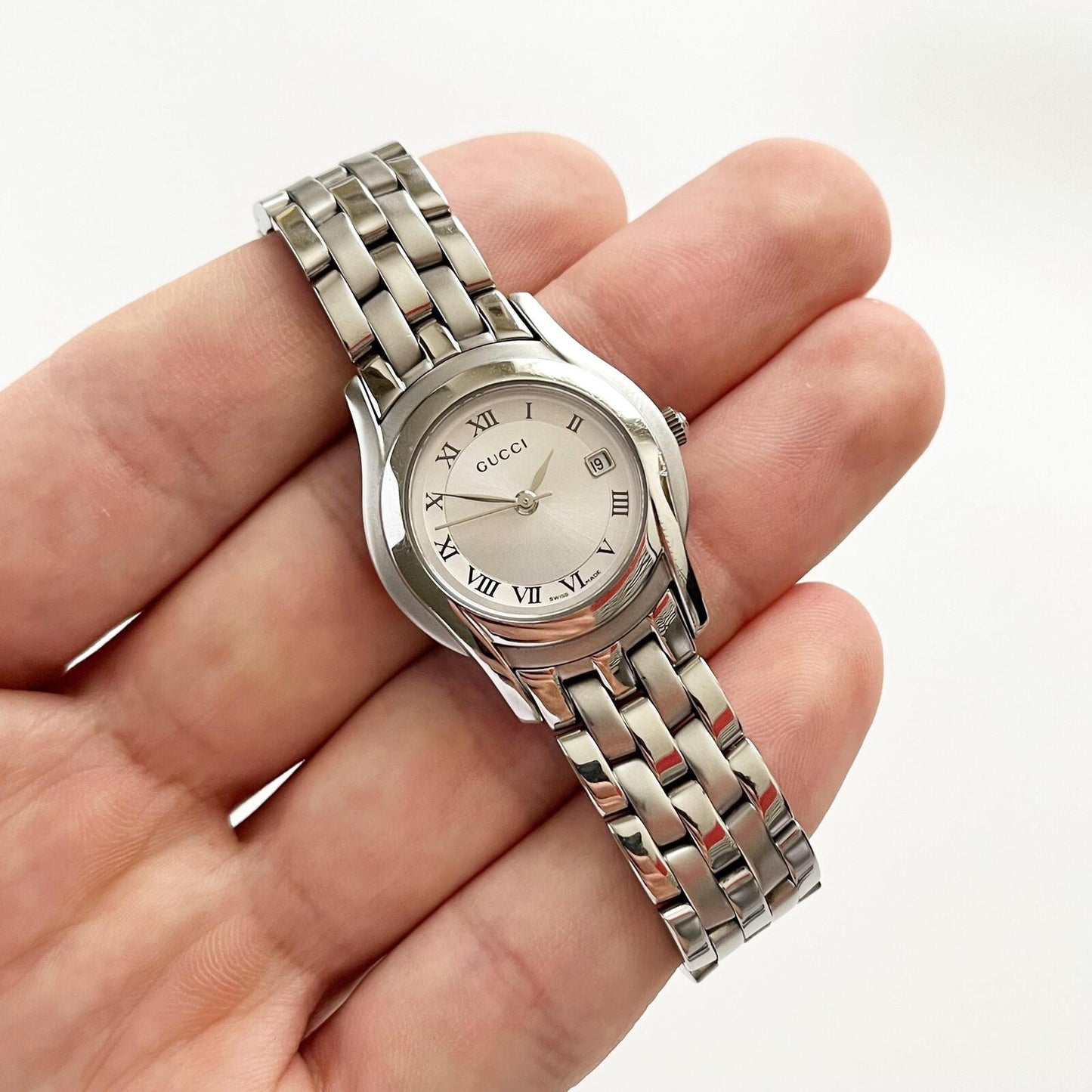 Gucci Women’s Vintage Watch, Silver, Boxed, Gift for Her - 16.5cm