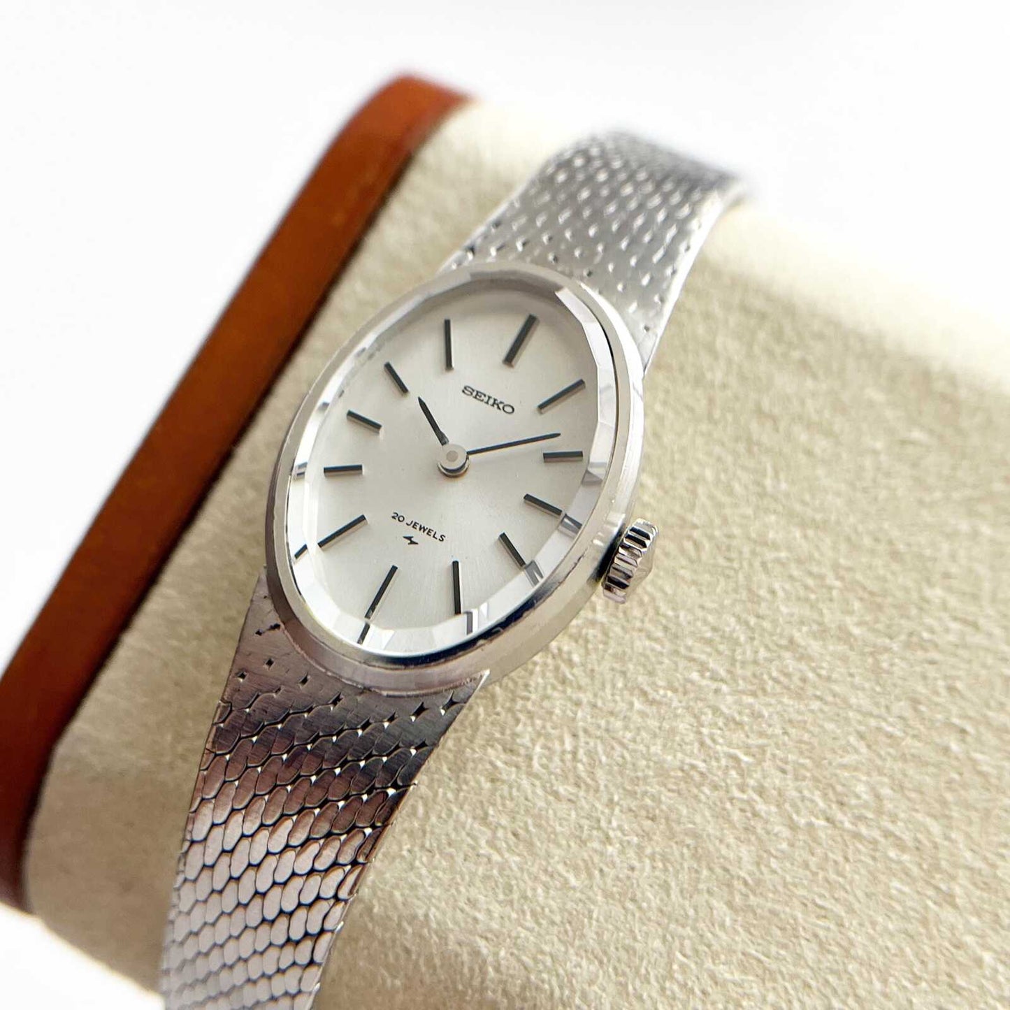 Seiko Silver Women’s Vintage Mechanical  Watch, Boxed, Gift for Her 16 cm