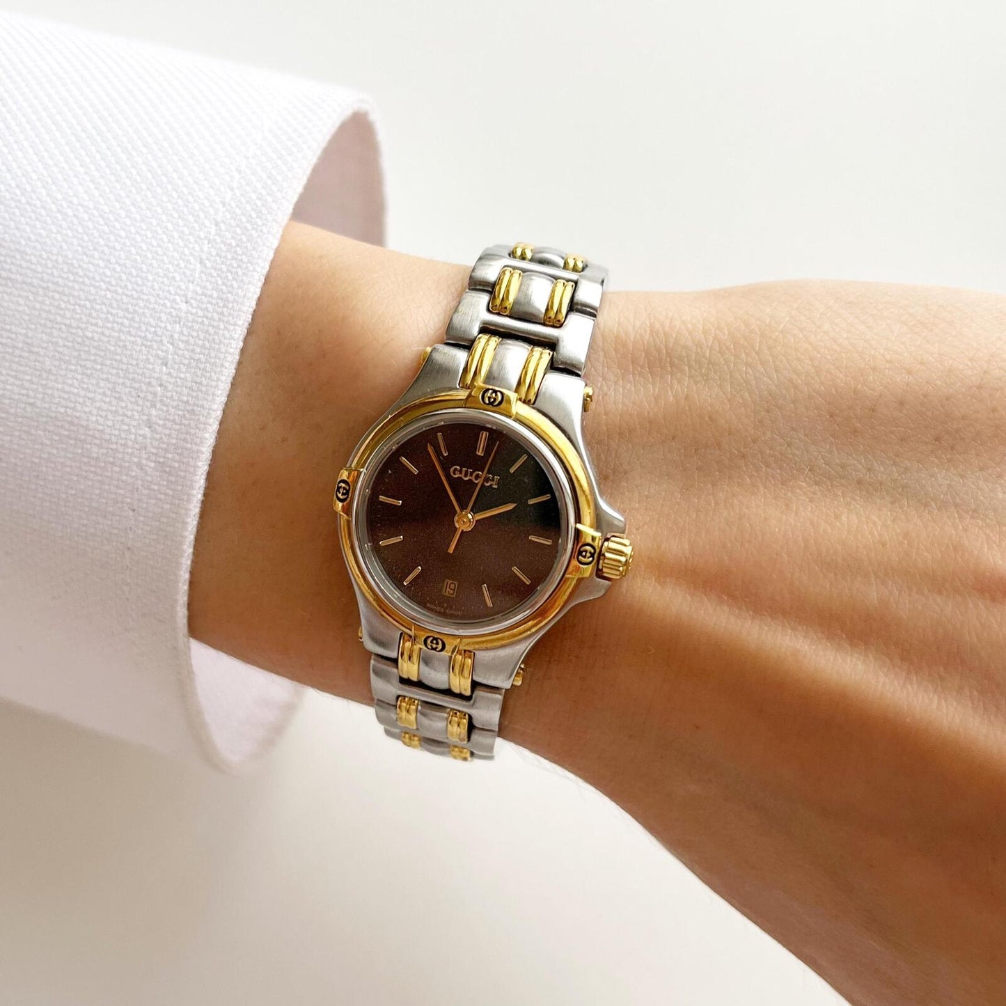 MINT - Gucci Vintage Womens Gold Date Watch, Gift for Her, Full Set 17.5cm