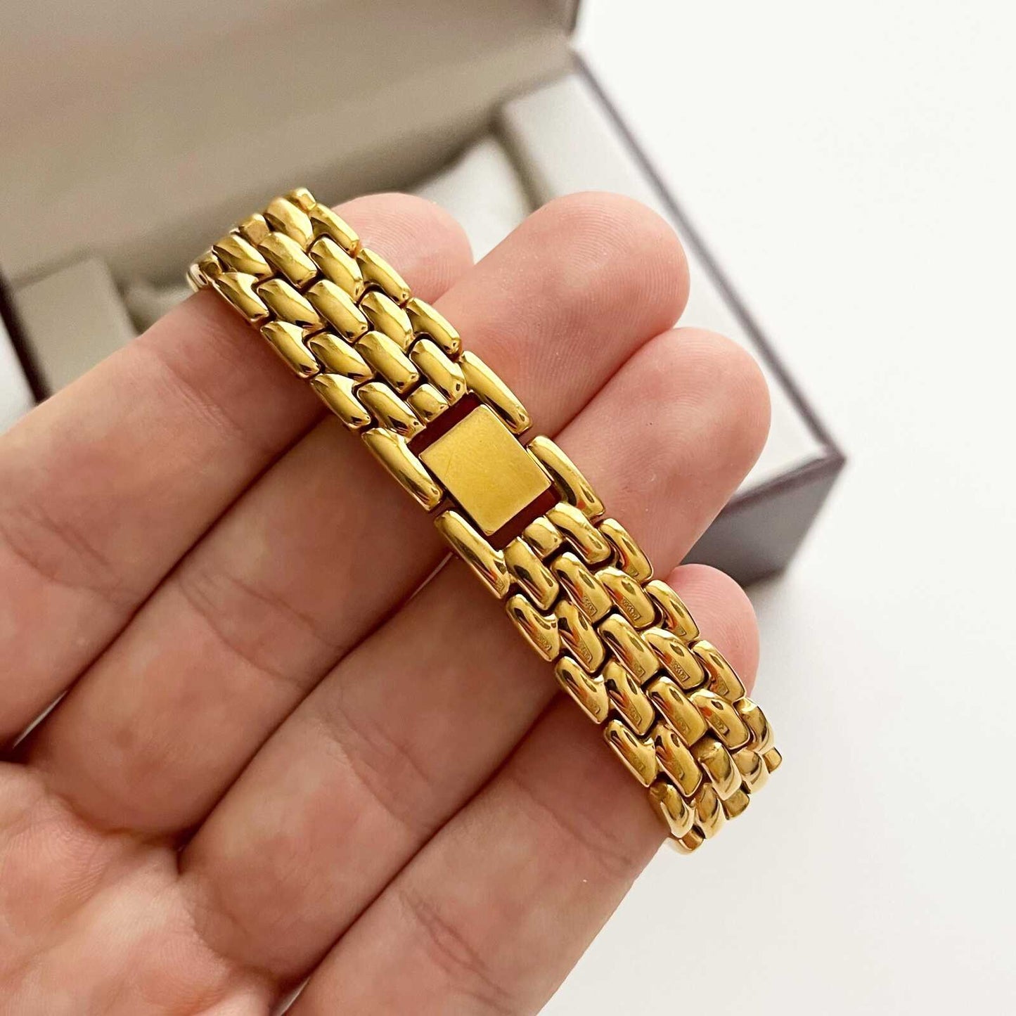 Seiko Vintage Gold Womens Watch, Boxed, Gift for Her, 17cm