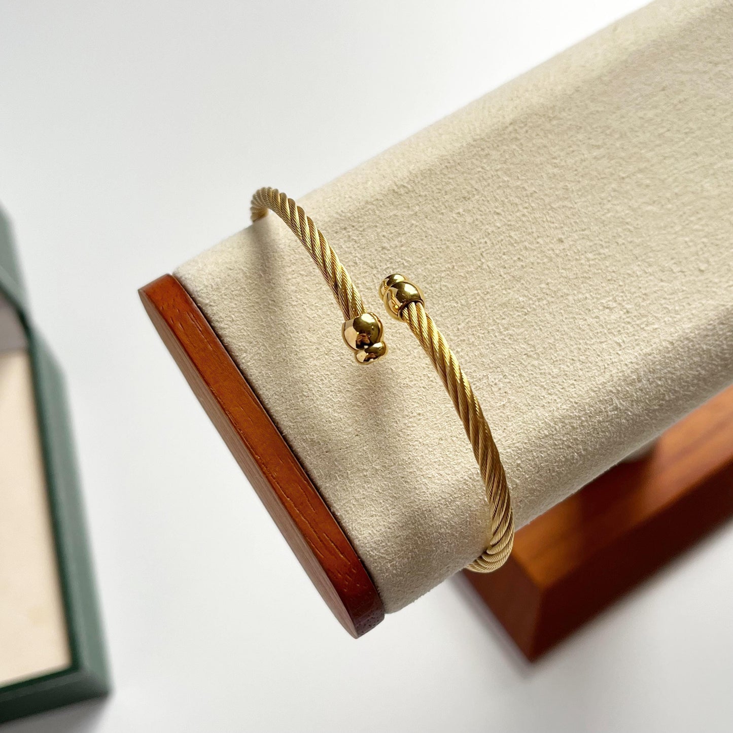 Gucci Vintage Women’s Bangle Gold Watch, Mother of Pearl Dial, Gift for Her