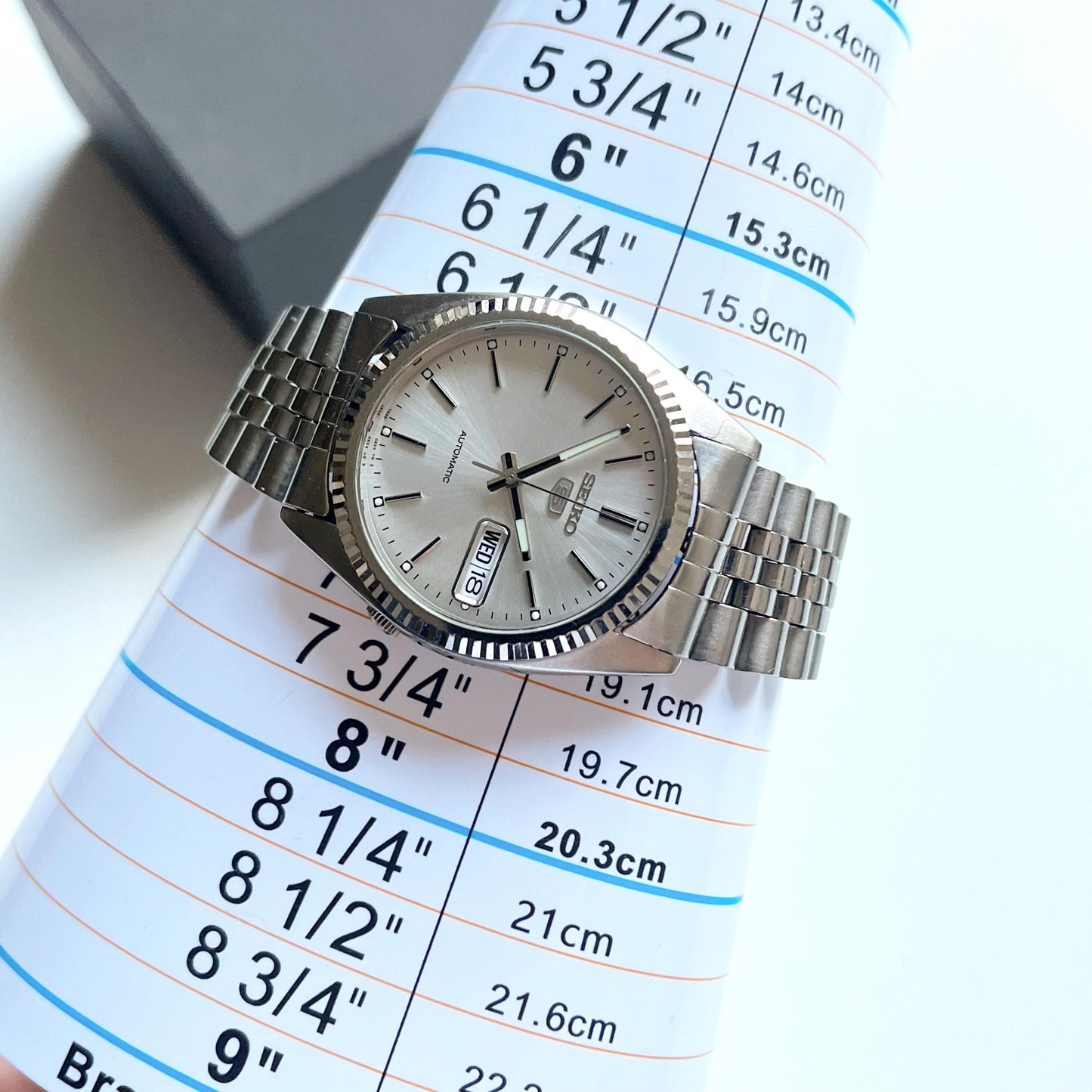 SEIKO Vintage Man’s Stainless Steel Watch, Automatic Mechanical, Boxed - 18cm