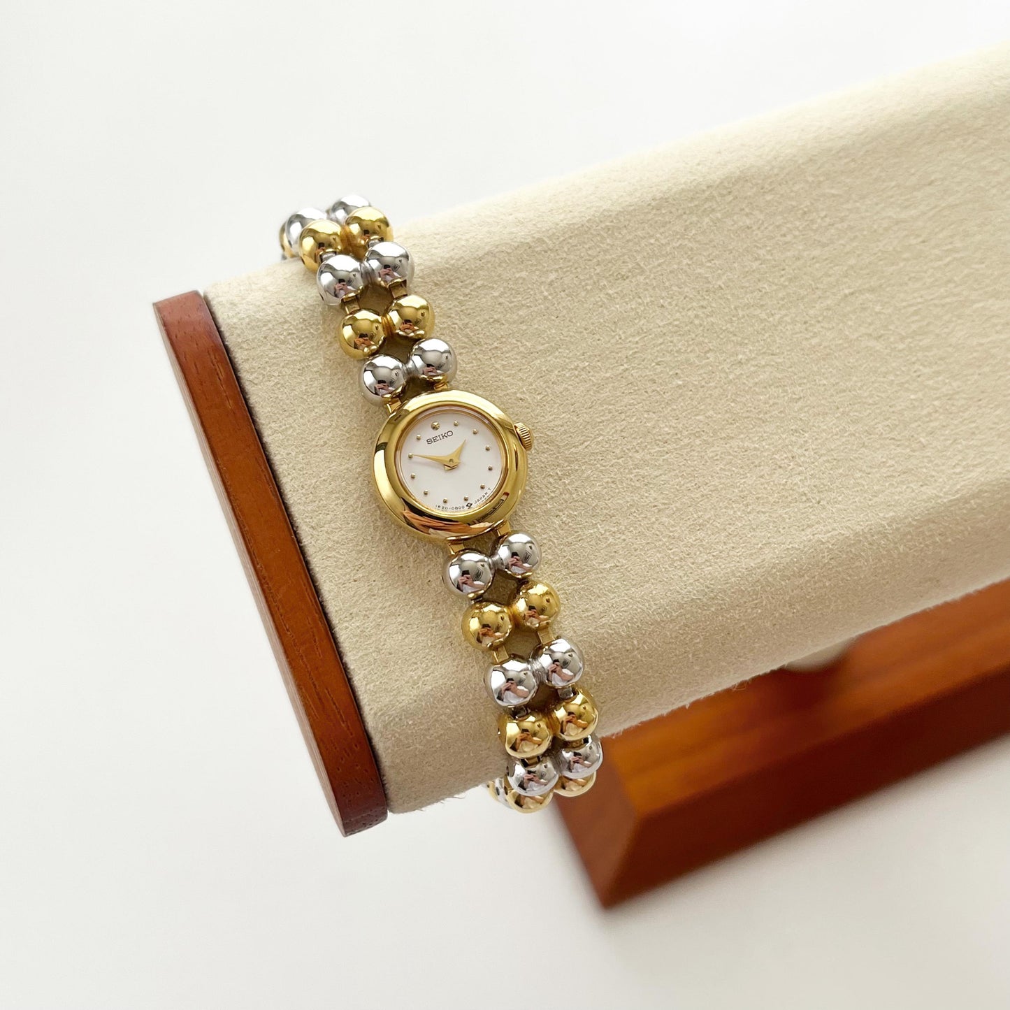 MINT - Seiko Gold Women’s Vintage Watch, Boxed, Gift for Her - 17.5cm