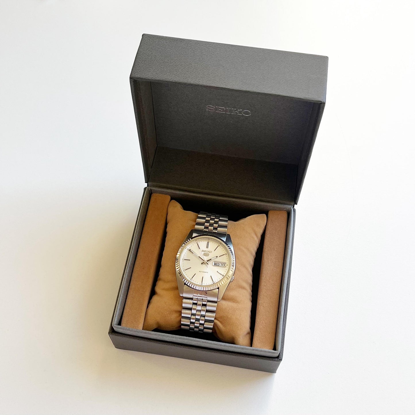 SEIKO Vintage Man’s Stainless Steel Watch, Automatic Mechanical, Boxed - 18cm