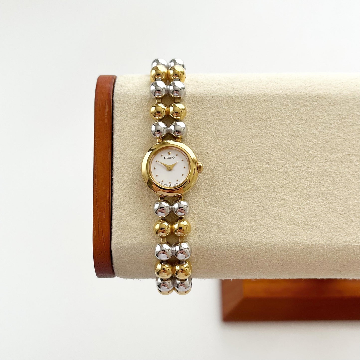 MINT - Seiko Gold Women’s Vintage Watch, Boxed, Gift for Her - 17.5cm