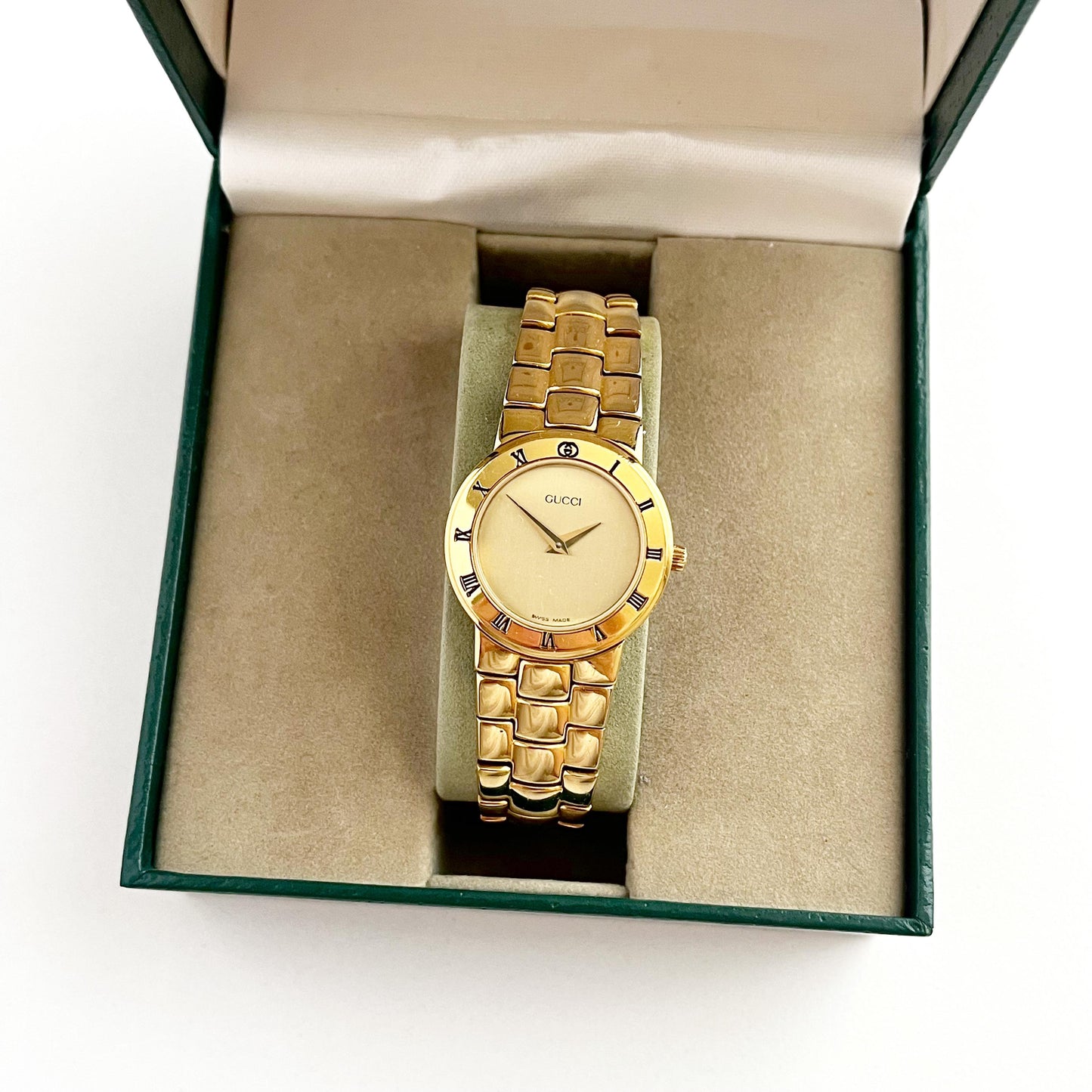 Gucci Gold Vintage Women’s Watch, Gold Dial, Boxed, Gift for Her, 15.5cm