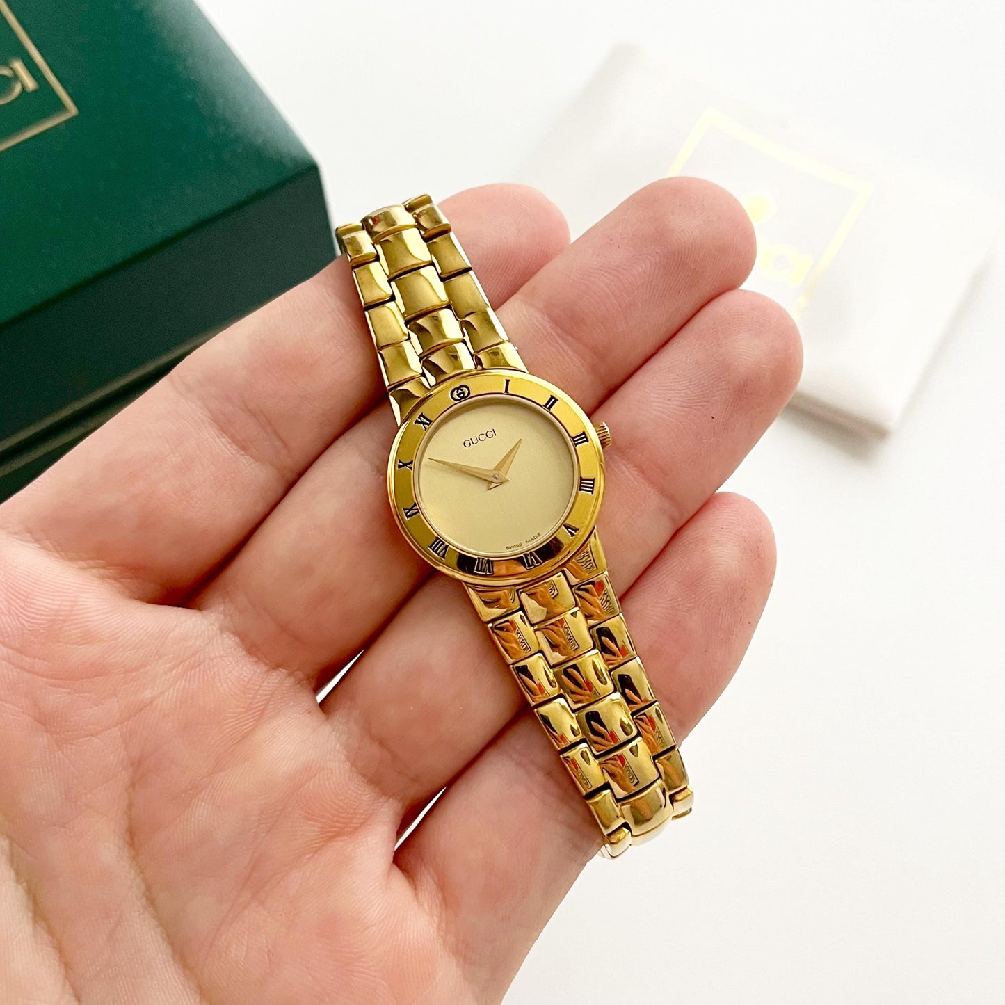 Gucci Gold Vintage Women’s Watch, Gold Dial, Boxed, Gift for Her, 15.5cm