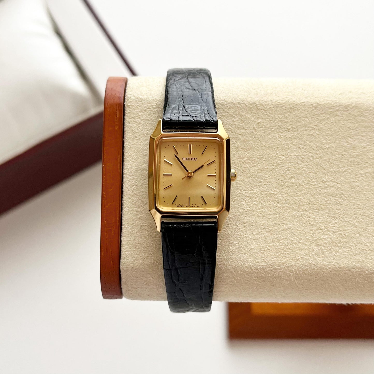 Seiko Womens Vintage Watch, Gold, Leather Band, Boxed, Gift For Her