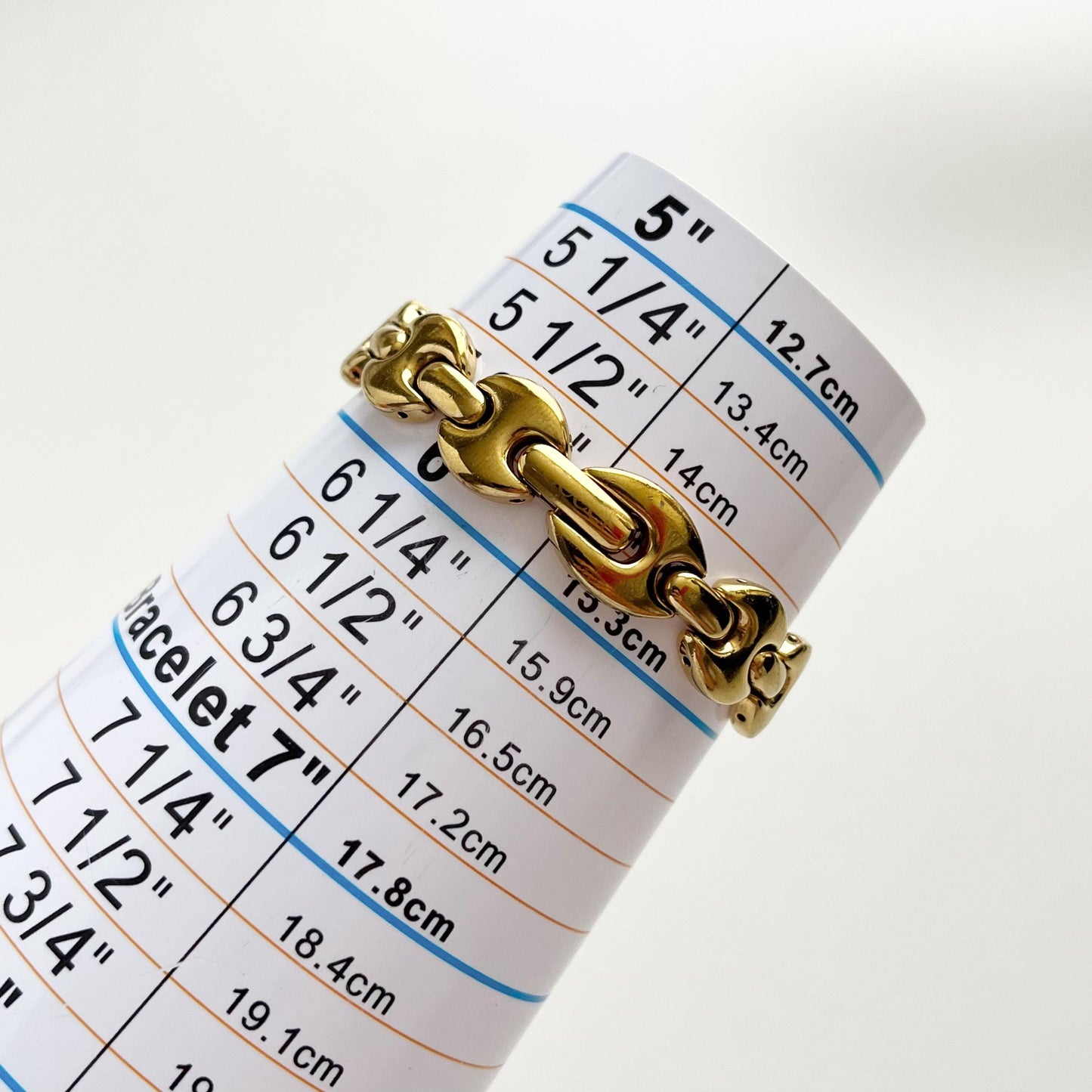 Gucci Vintage Women’s Watch, Gold Watch, Gift For Her - 15cm