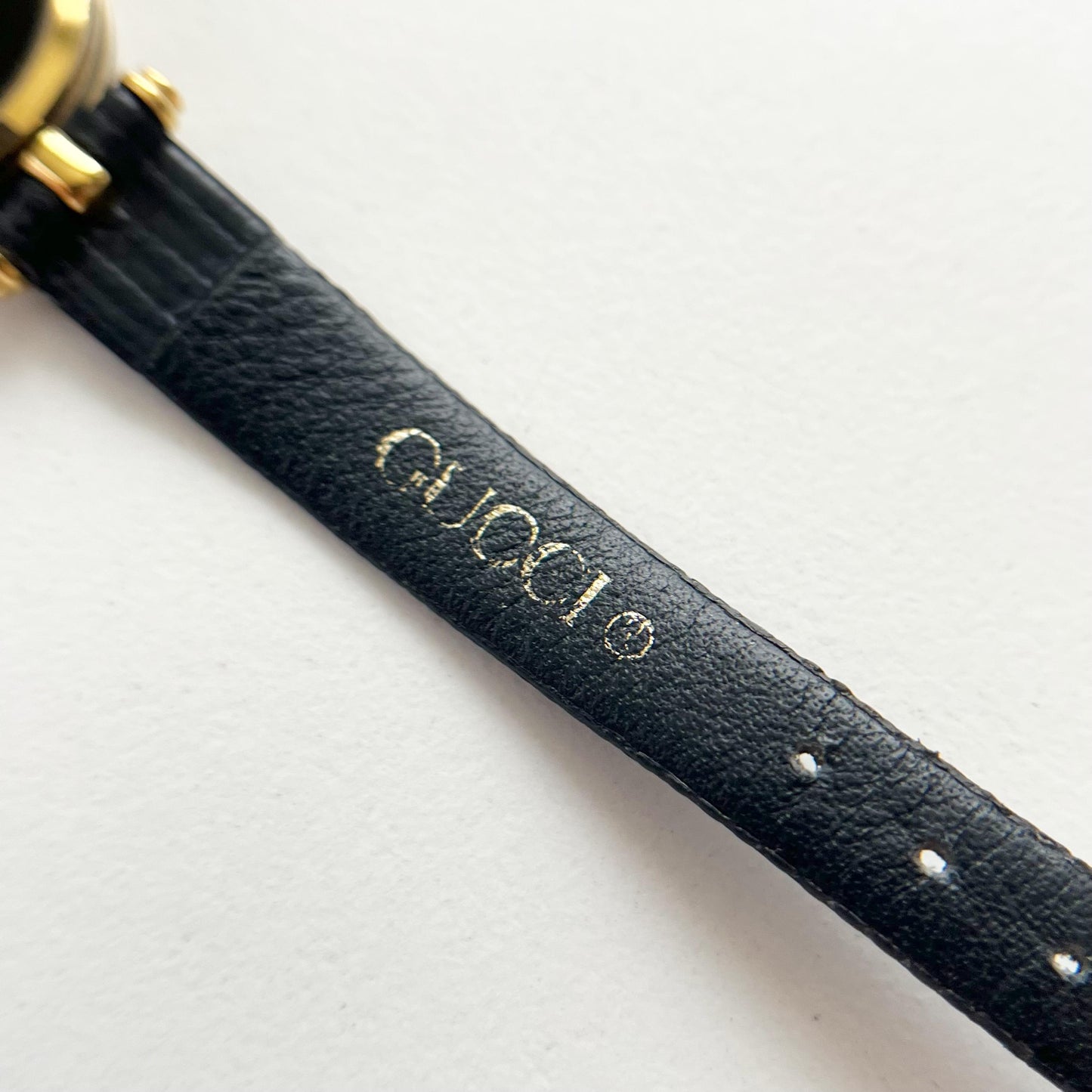 Gucci Vintage Women’s Gold Watch, Black Dial, Balck Band, Gift For Her, Boxed
