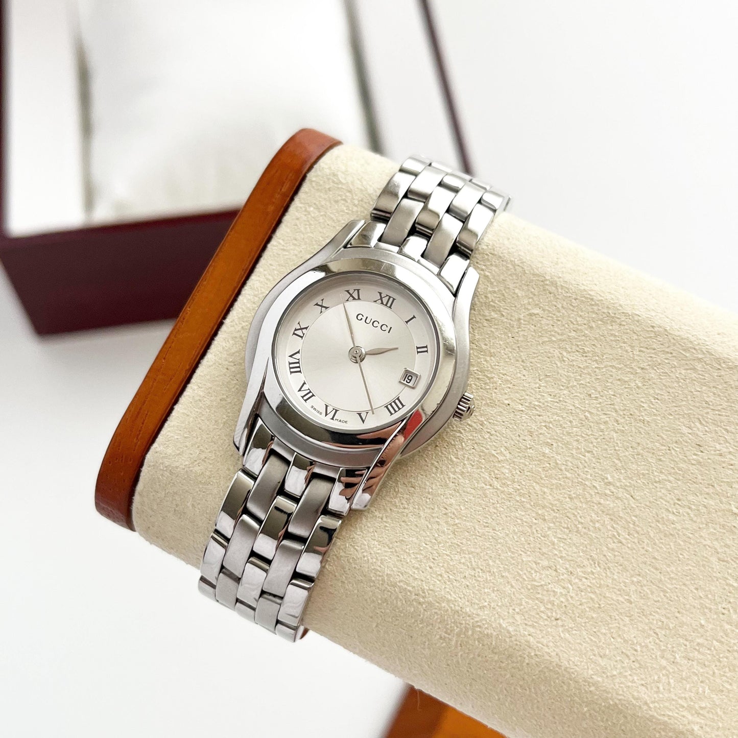 Gucci Women’s Vintage Watch, Silver, Boxed, Gift for Her - 16.5cm