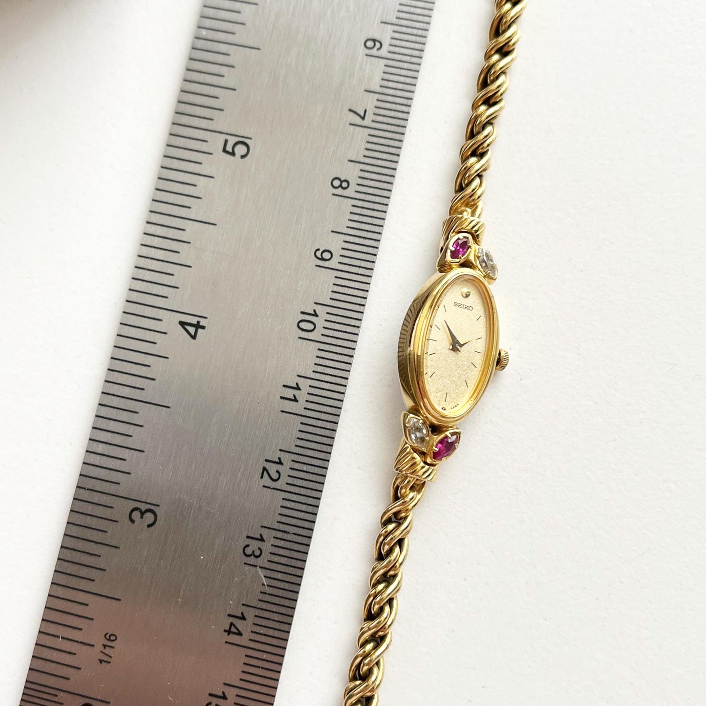 Seiko Rare Gold Tone Women’s Vintage Watch, Boxed, Gift for Her, 18cm