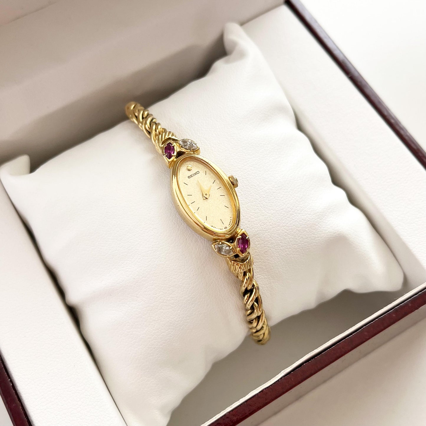 Seiko Rare Gold Tone Women’s Vintage Watch, Boxed, Gift for Her, 18cm