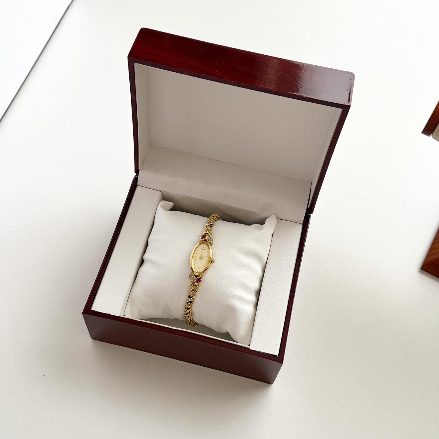 Seiko Rare Gold Tone Women’s Vintage Watch, Boxed, Gift for Her, 18cm