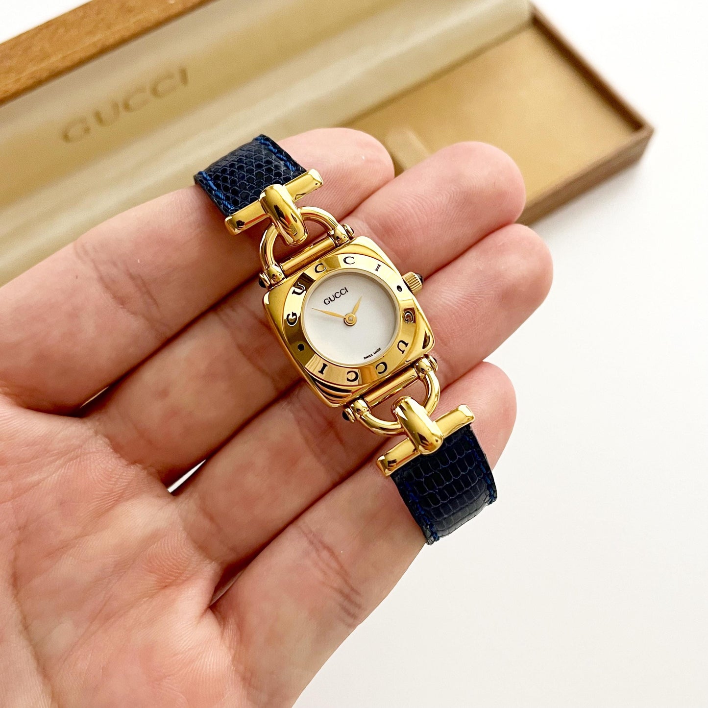 MINT - Vintage Gucci Women’s Watch, Full Set, Gold Watch, Leather Band, Gift for Her