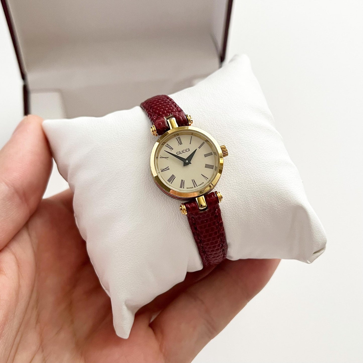 Gucci Vintage Women’s Watch, White Dial, Red Band, Gift For Her, Boxed