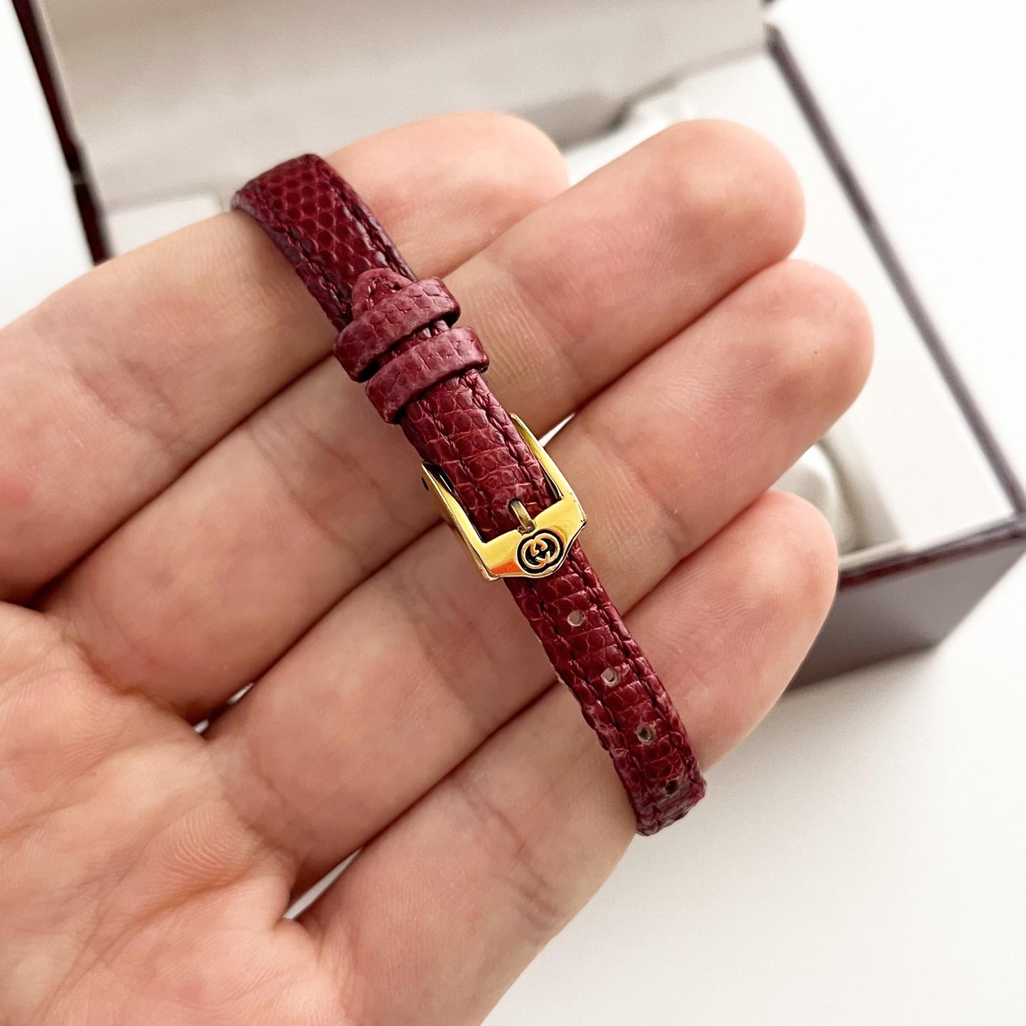 Gucci Vintage Women’s Watch, White Dial, Red Band, Gift For Her, Boxed