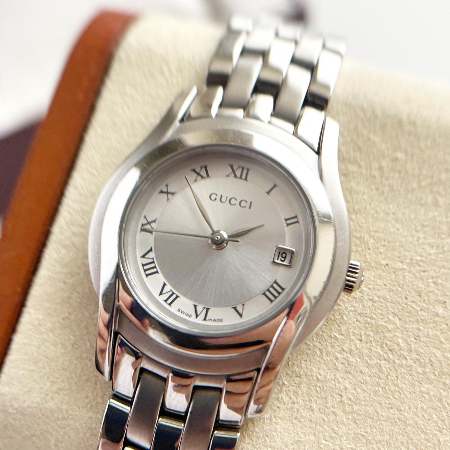 Gucci Women’s Vintage Watch, Silver, Boxed, Gift for Her - 16.5cm