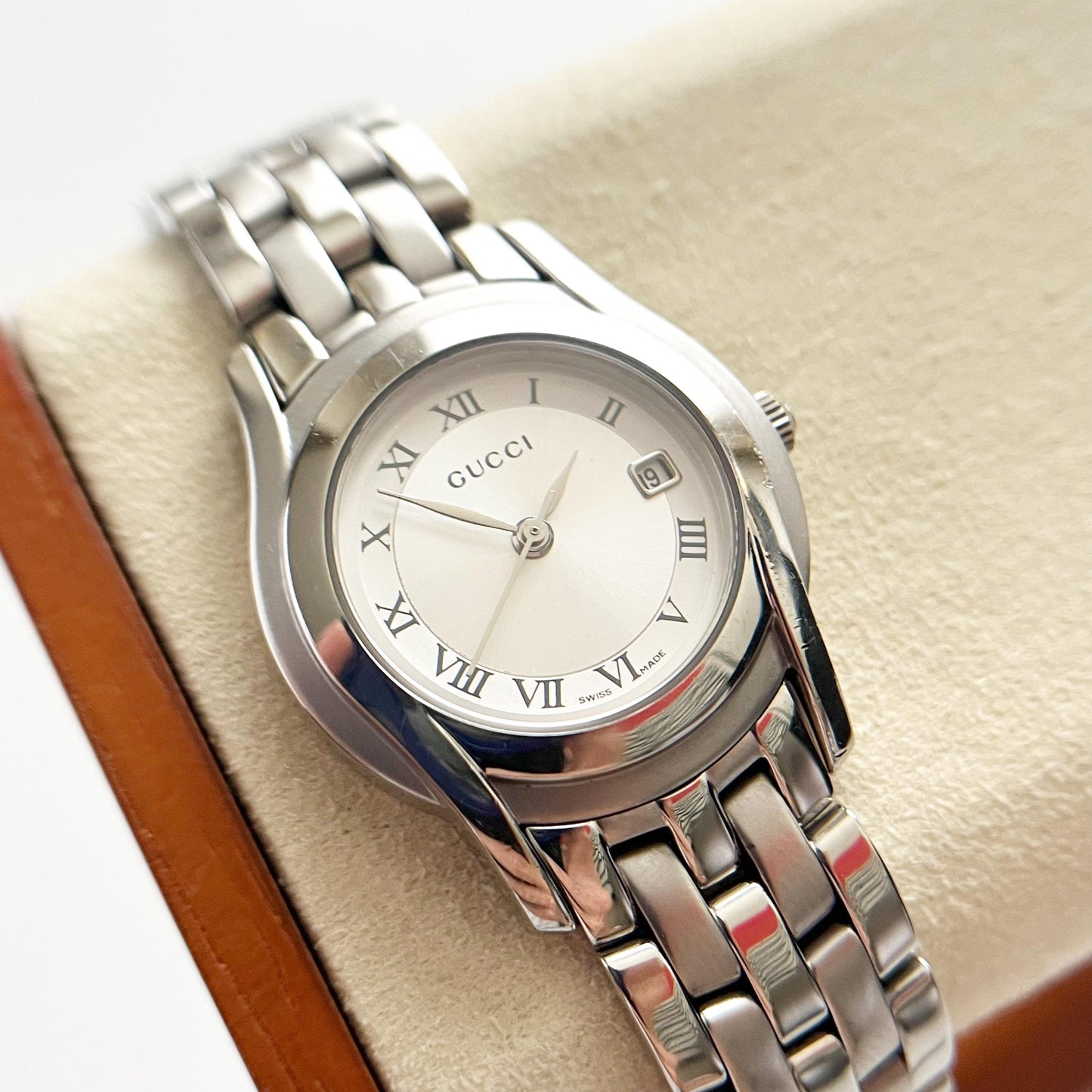 Gucci Women’s Vintage Watch, Silver, Boxed, Gift for Her - 16.5cm