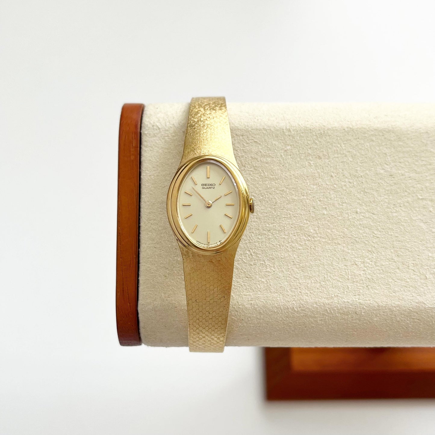 Seiko Vintage Gold Womens Watch, Boxed, Gift for Her, 16.5cm