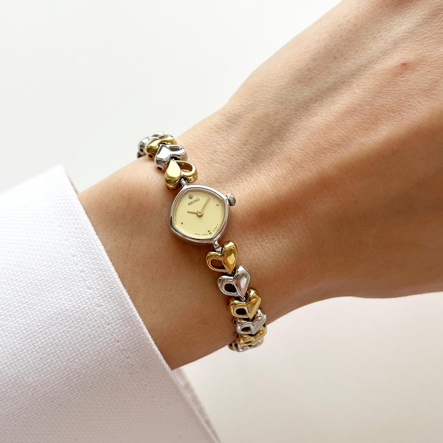 Seiko Vintage TwoTone Hart Womens Watch, Boxed, Gift for Her, 16cm