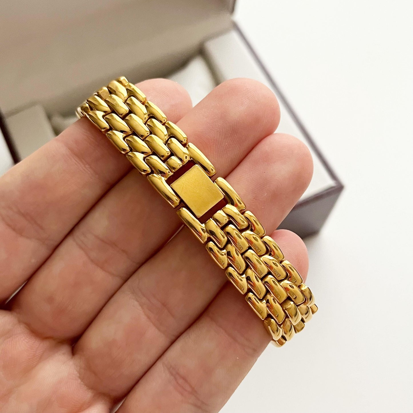 Seiko Vintage Gold Womens Watch, Boxed, Gift for Her, 17cm