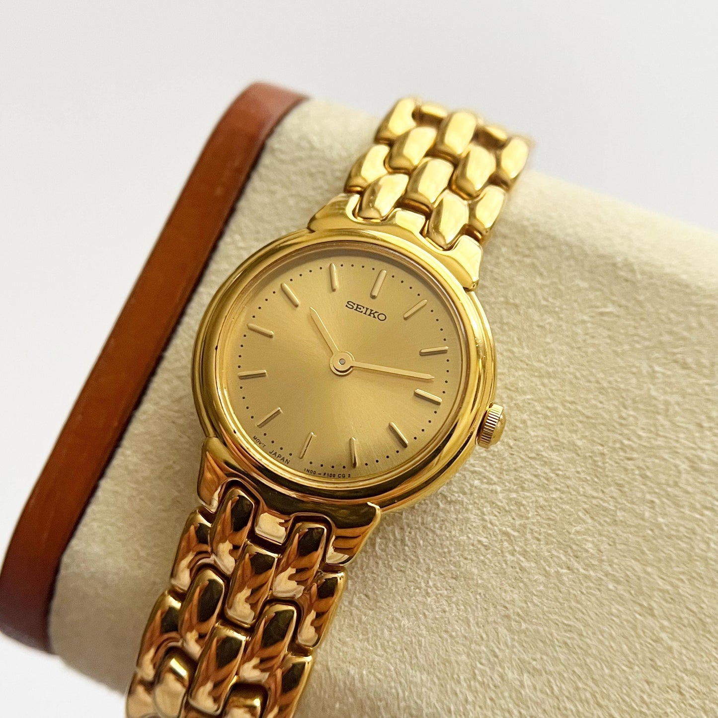 Seiko Vintage Gold Womens Watch, Boxed, Gift for Her, 17cm