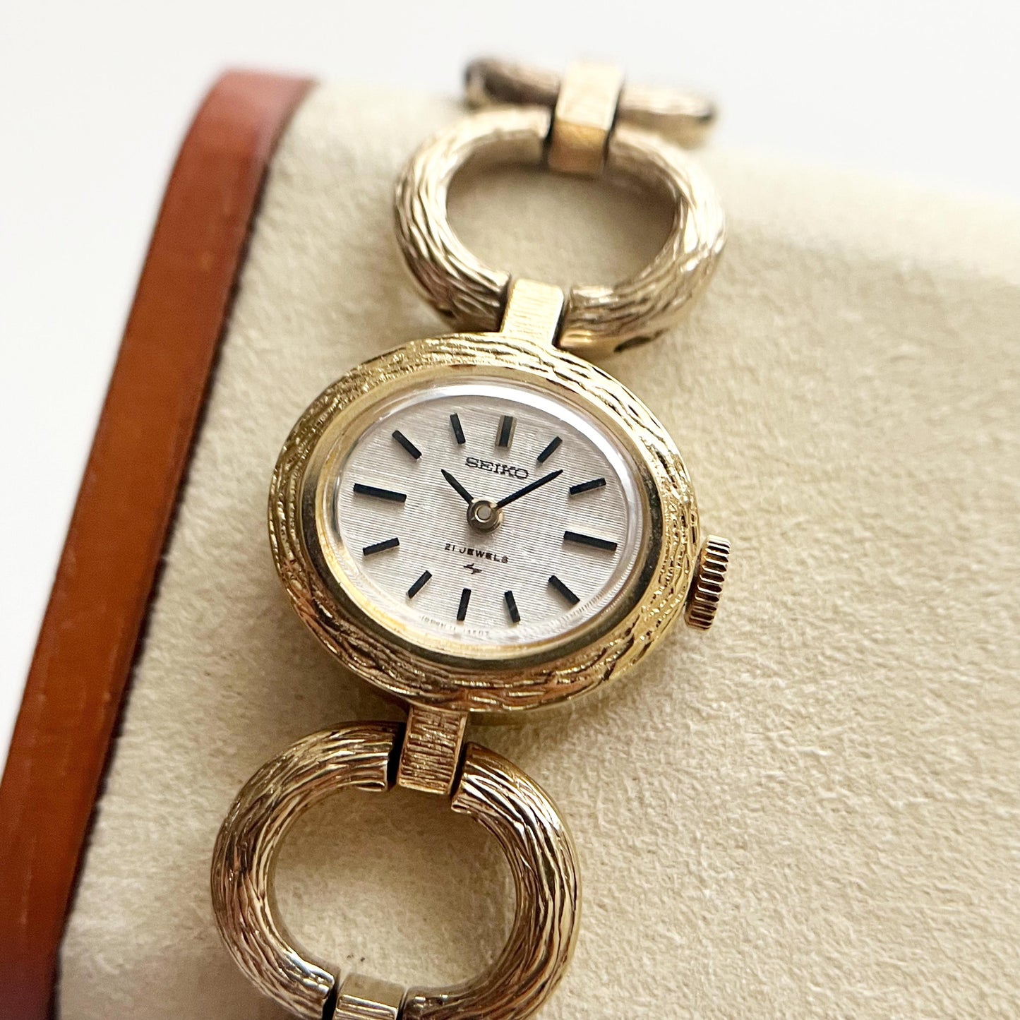 Seiko Rare Mechanical Vintage Gold Womens Watch, Boxed, Gift for Her, 16cm