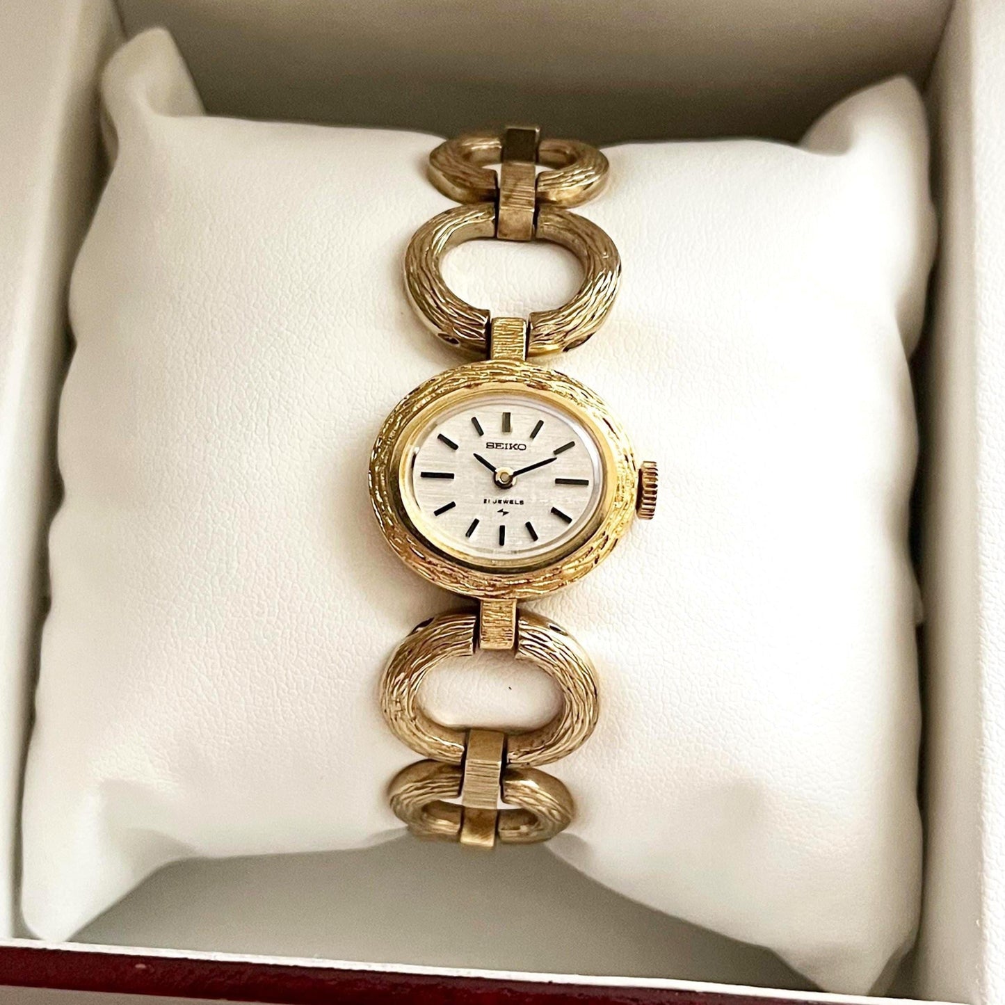 Seiko Rare Mechanical Vintage Gold Womens Watch, Boxed, Gift for Her, 16cm