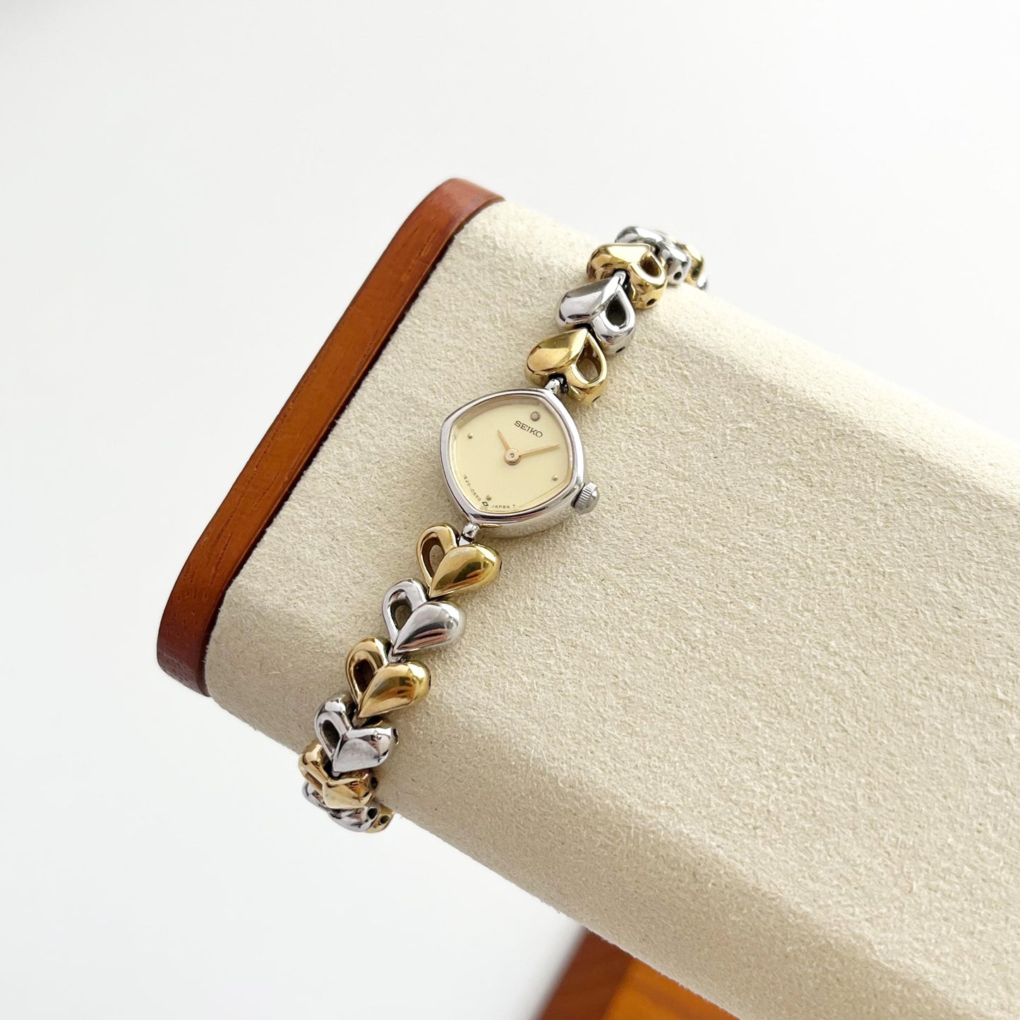 Seiko Vintage TwoTone Hart Womens Watch, Boxed, Gift for Her, 16cm