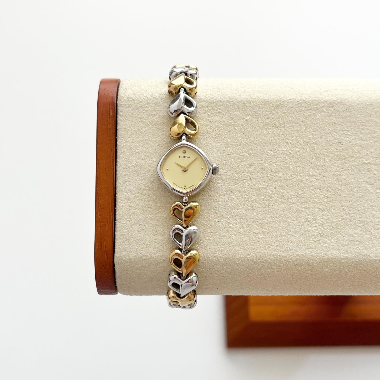 Seiko Vintage TwoTone Hart Womens Watch, Boxed, Gift for Her, 16cm