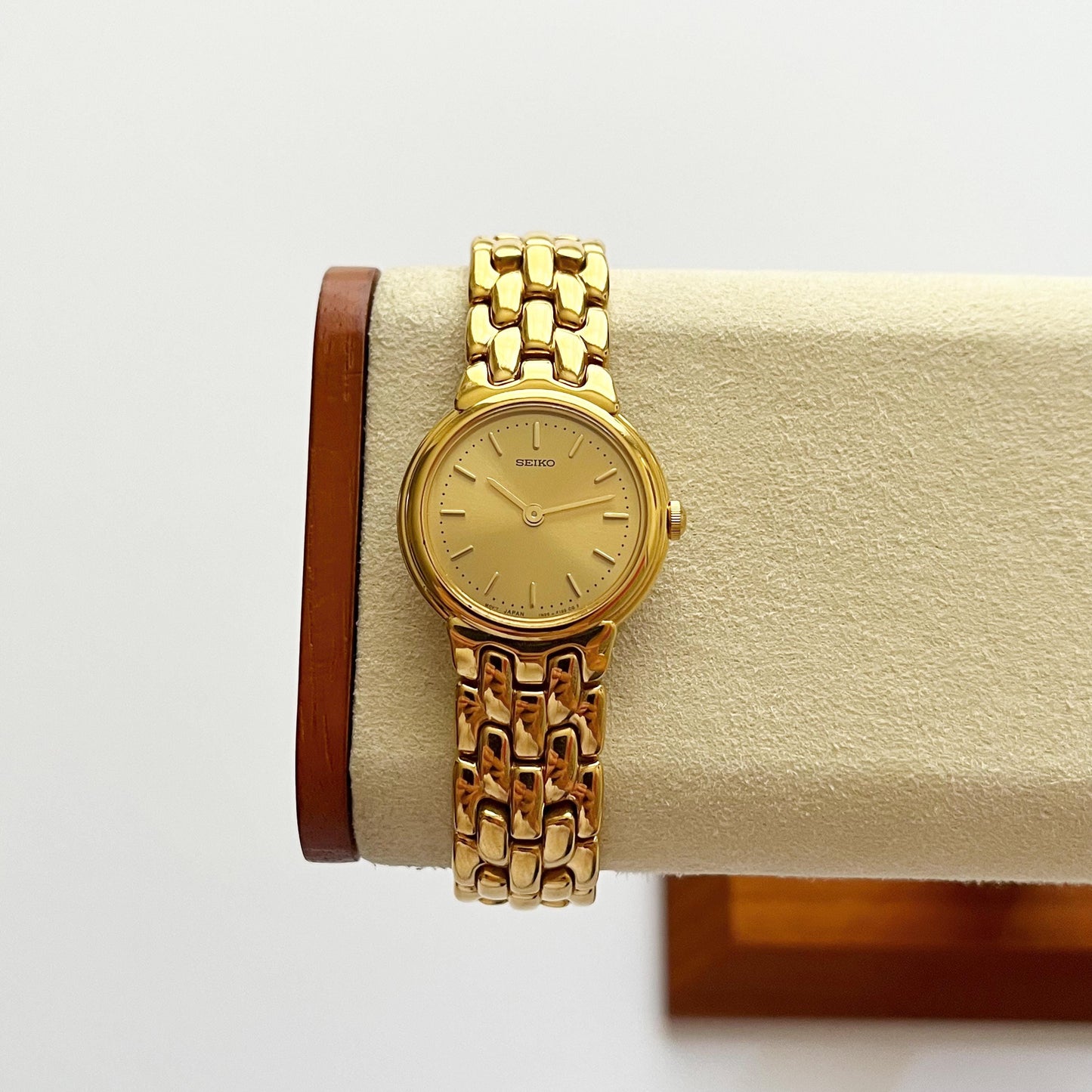Seiko Vintage Gold Womens Watch, Boxed, Gift for Her, 17cm