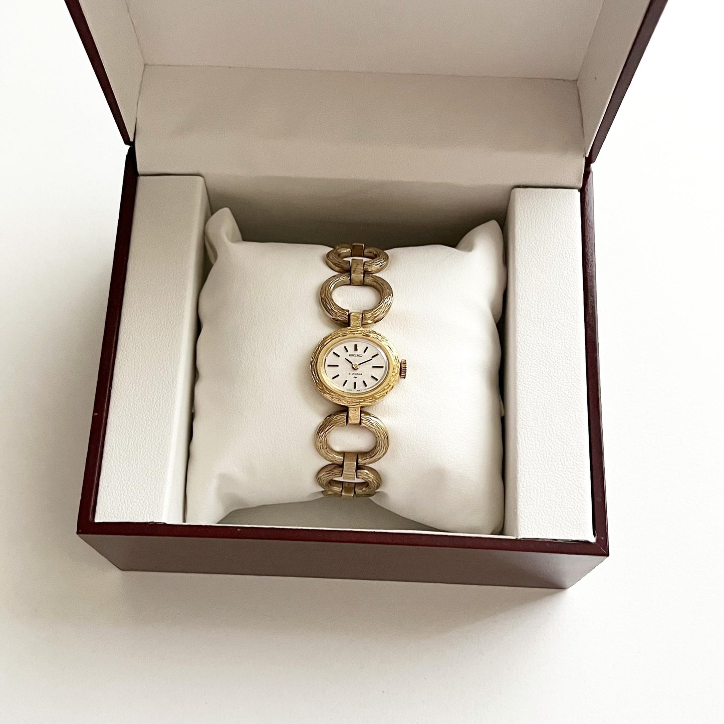 Seiko Rare Mechanical Vintage Gold Womens Watch, Boxed, Gift for Her, 16cm